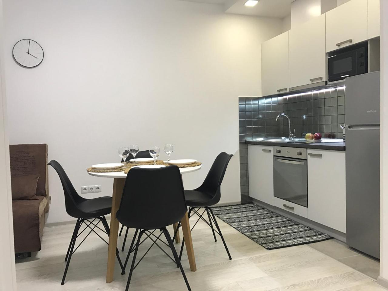 Святобор Lux Apartments 基輔 外观 照片